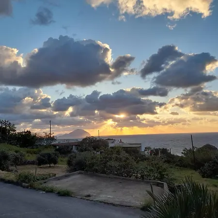 Casa Il Bergamotto - Terrazza Con Vista Tramonto 아파트 Pollara